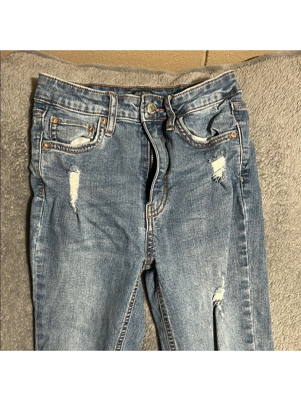 Wild Fable Light Blue Distressed Jeans